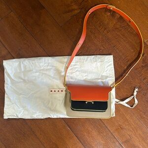 Marni Trunk Crossbody Bag, Multi color. NEW. Dustbag included.